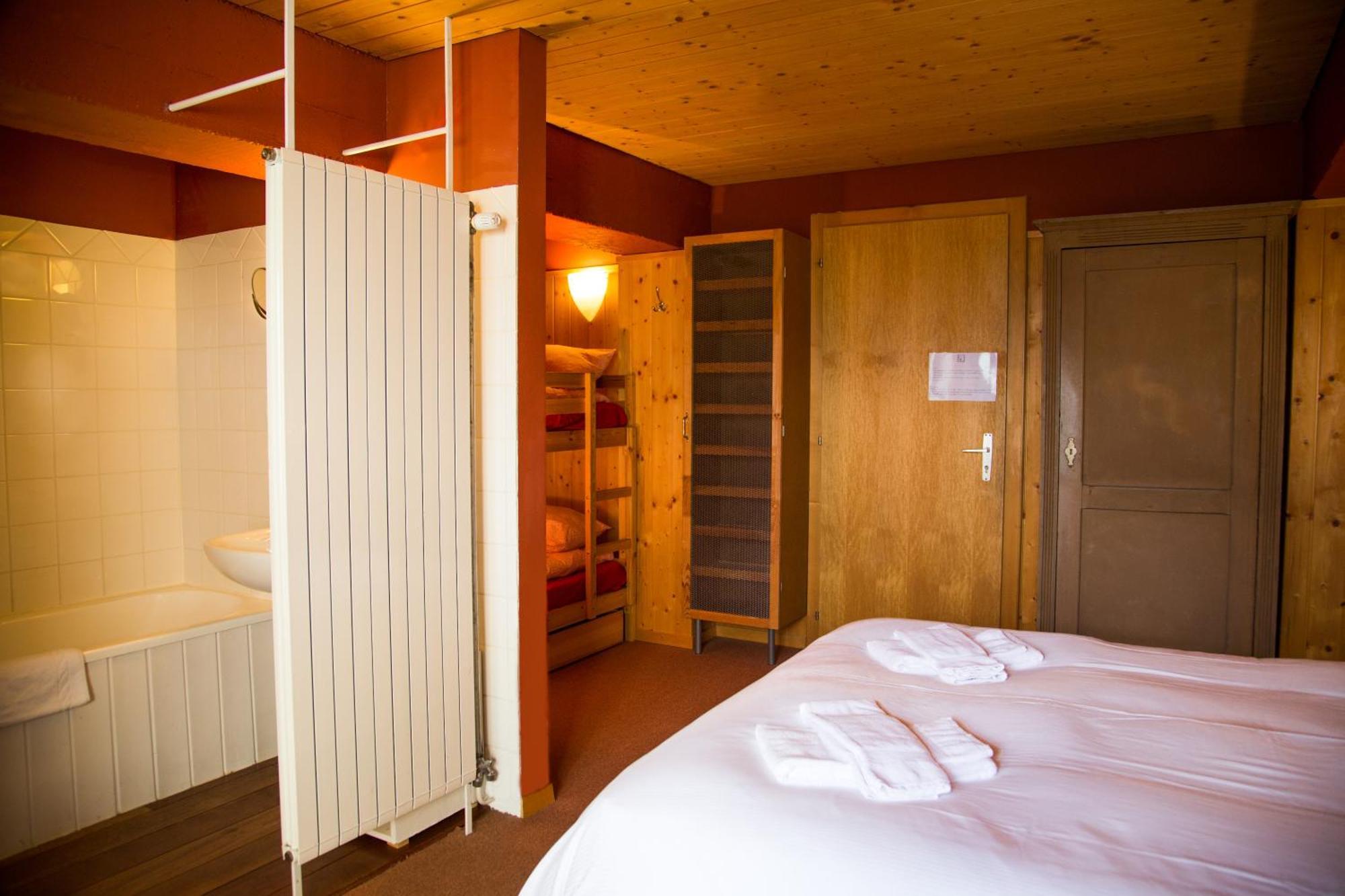 Plein Ciel - Hotel D'Altitude A 1800M Champéry Habitación foto