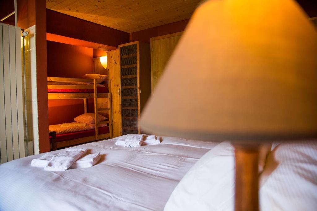 Plein Ciel - Hotel D'Altitude A 1800M Champéry Habitación foto